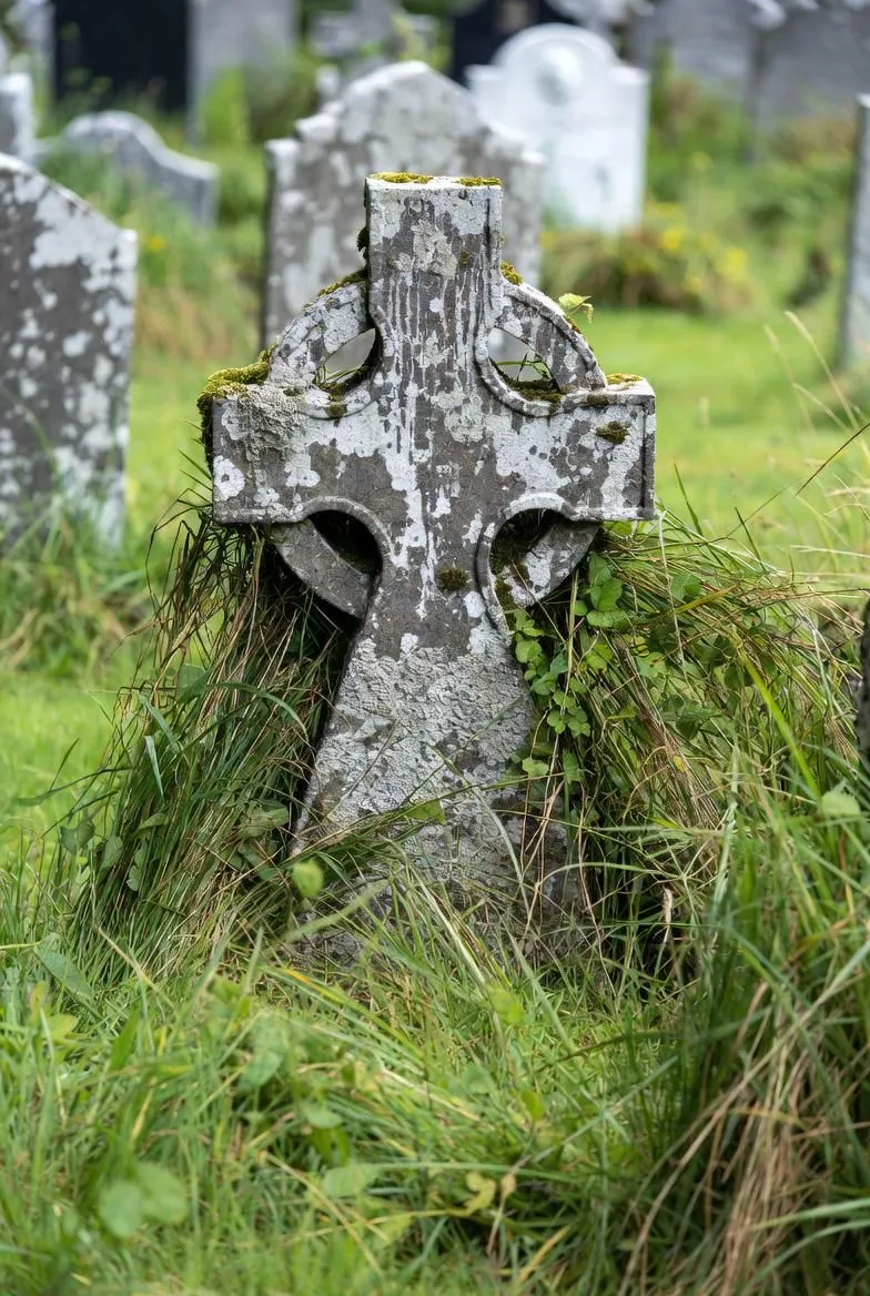 Headstone before Silver Deep Restoration — covered in lichen